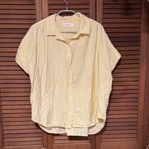 Everlane Square Shirt in Softluxe Banana Crepe S